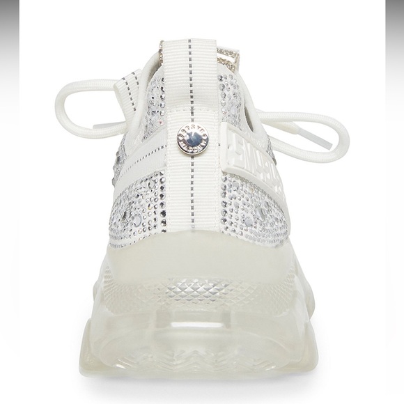 NWT Brand New in Box STEVE MADDEN
MAXIMA WHITE RHINESTONES SNEAKERS Sz 8.5 - Picture 3 of 14